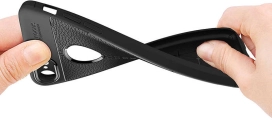 Apple iPhone 7 Kılıf Deri Görünüm Premium Soft Niss Kapak - Siyah