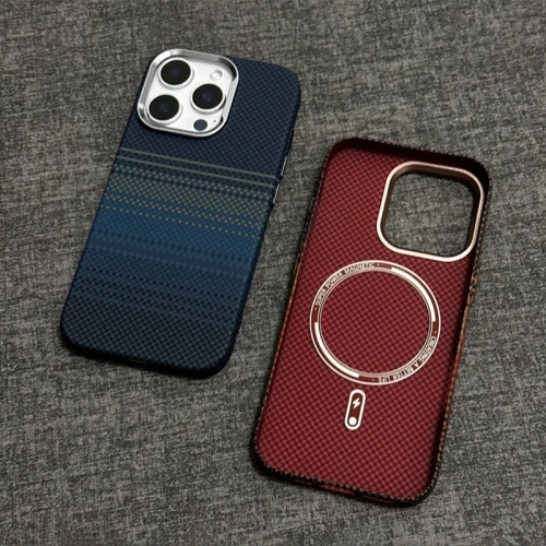 Apple iPhone 16e Kılıf MagSafe Şarj Özellikli Karbon Fiber Görünümlü Nekst Kapak - Yeşil