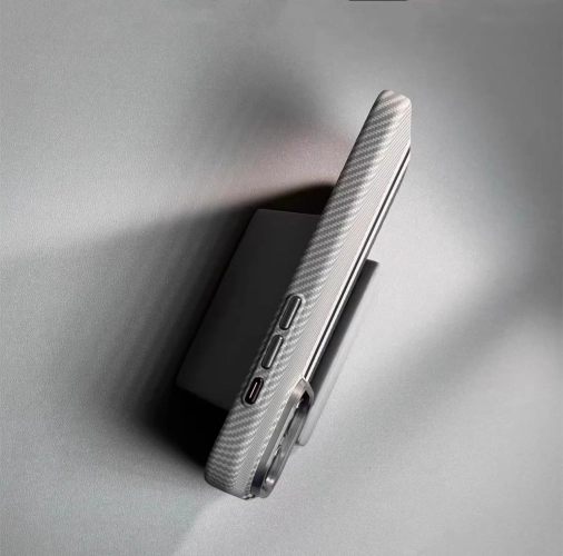 Apple iPhone 16e Kılıf MagSafe Şarj Özellikli Karbon Fiber Görünümlü Nekst Kapak - Yeşil